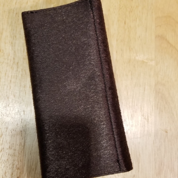 Brown faux suede wallet - Picture 6 of 7